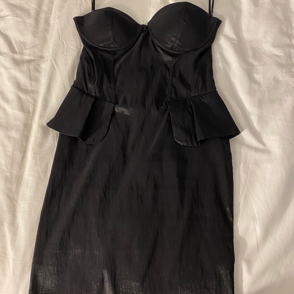 Black strapless dress